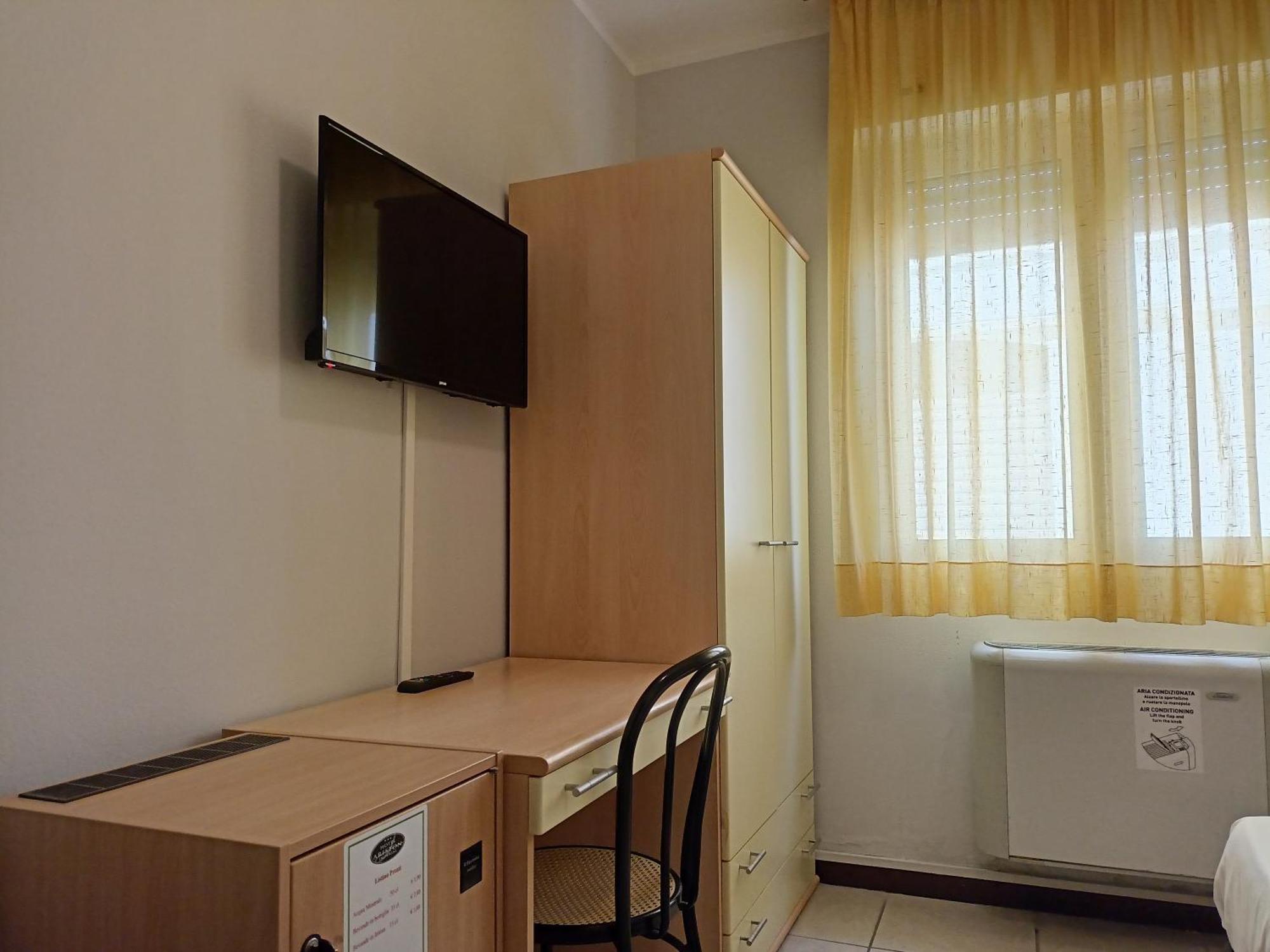 Hotel Ariston Imperial Porto Garibaldi Εξωτερικό φωτογραφία